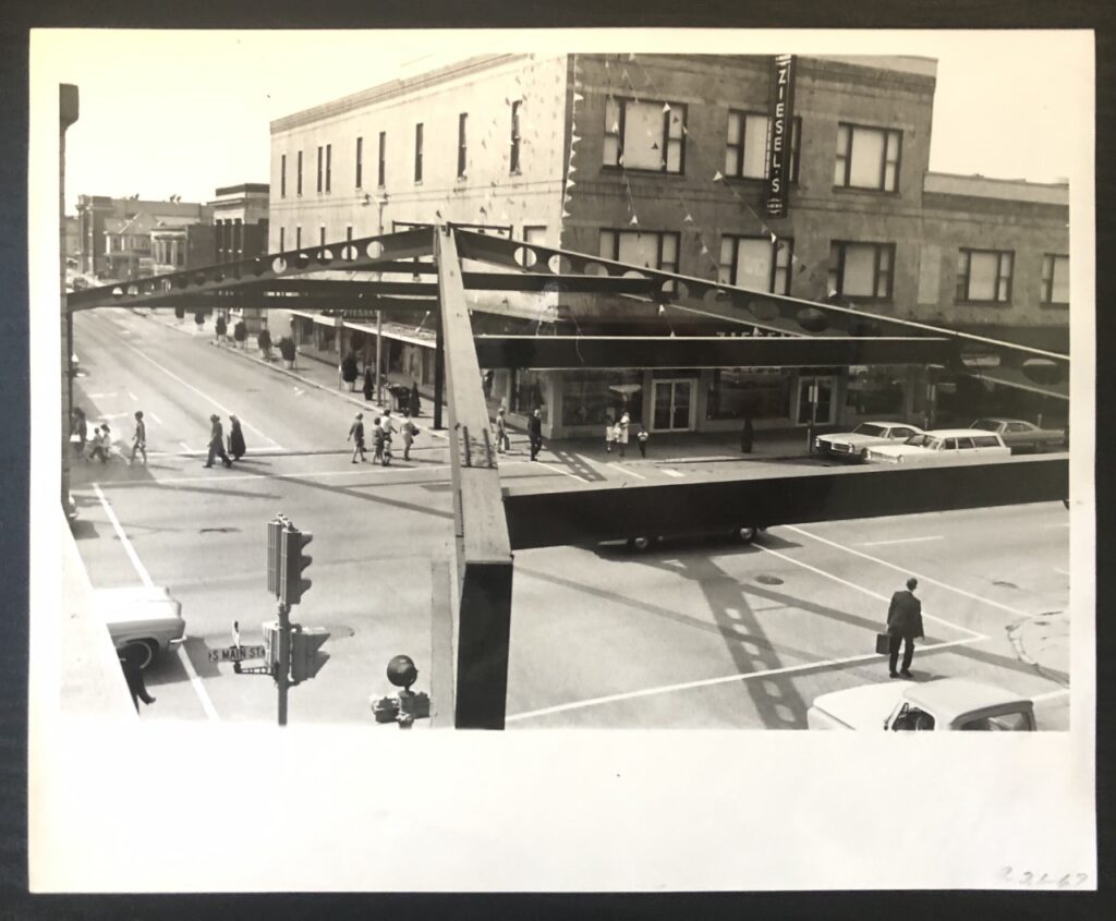 The Arch from above, looking west down Franklin Street, in September 1967. (Elkhart Truth photo)