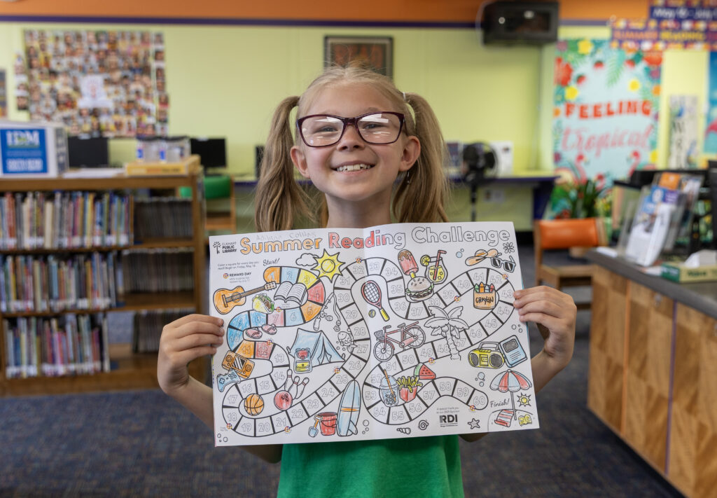 Gameboards and rewards motivate kids to read
